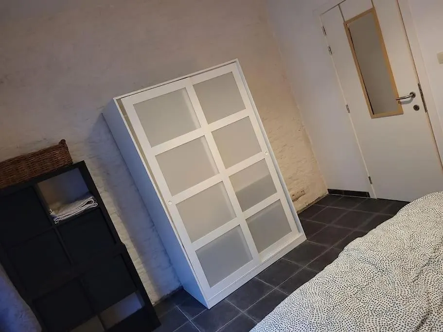 Appartement In Een Bruisende Omgeving! Antwerp Apartment