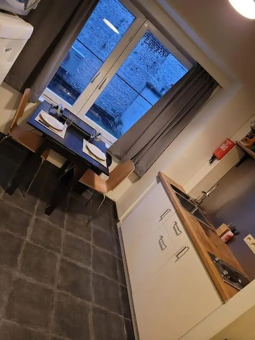 Appartement In Een Bruisende Omgeving! Antwerp 0*,  Belgium